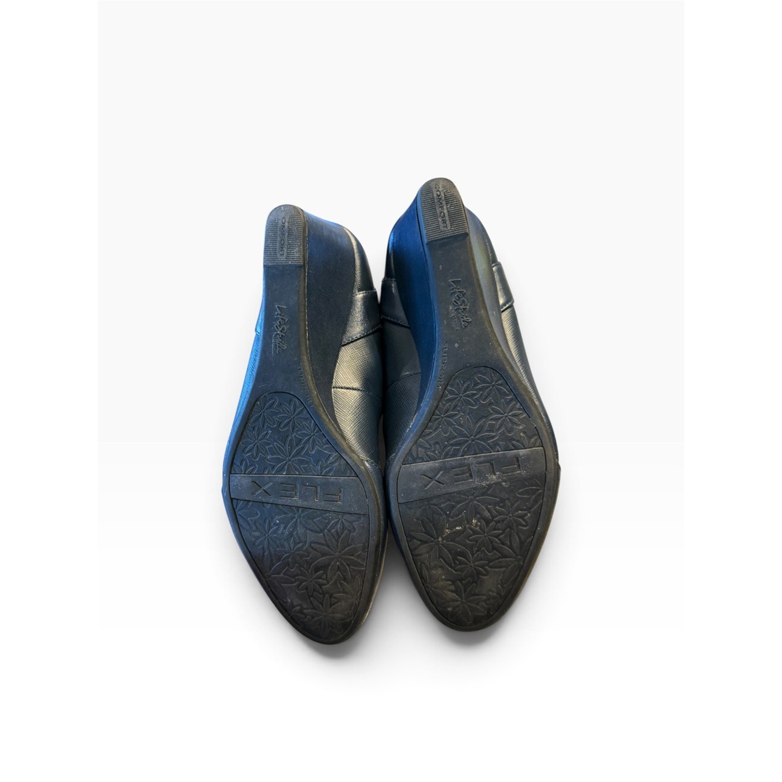 Life Stride Soft Systems Dreams Women’s 7.5 Navy Wedge Pumps — image 6 of 8